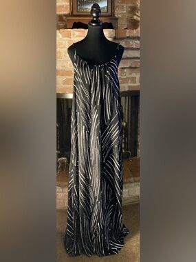 Merona Black Maxi Dress with White Linear Print